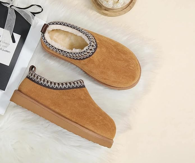 Unisex Classic Mini Boots