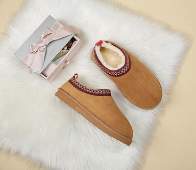 Unisex Classic Mini Boots