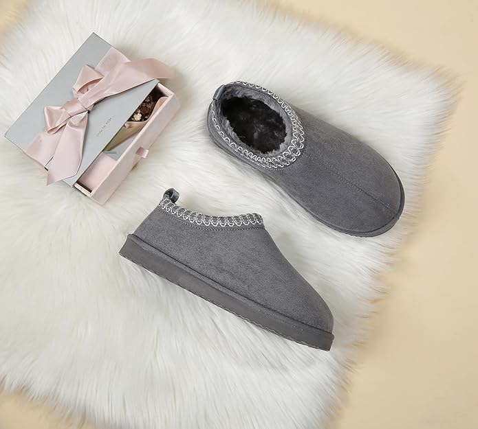 Unisex Classic Mini Boots
